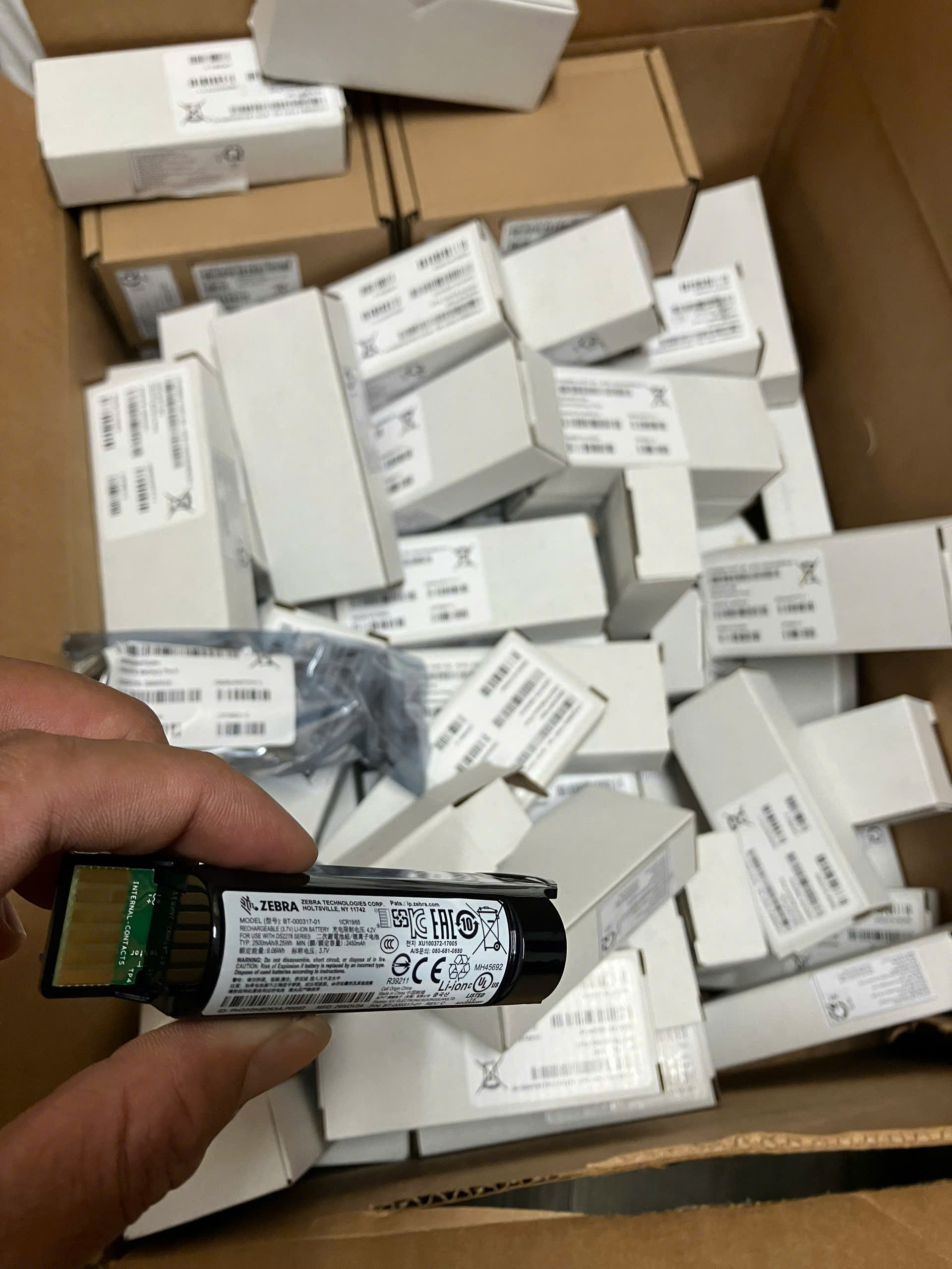 PIN MÁY QUÉT MÃ VẠCH ZEBRA DS2278 BTRY-DS22EAB0E-00: Pin Zebra Spare Battery, DS2278 Family