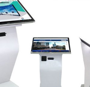 Máy kiosk tra cứu ComQ Q-Kiosk 3271 TMT