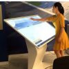 Máy kiosk tra cứu ComQ Q-Kiosk 5571TMT